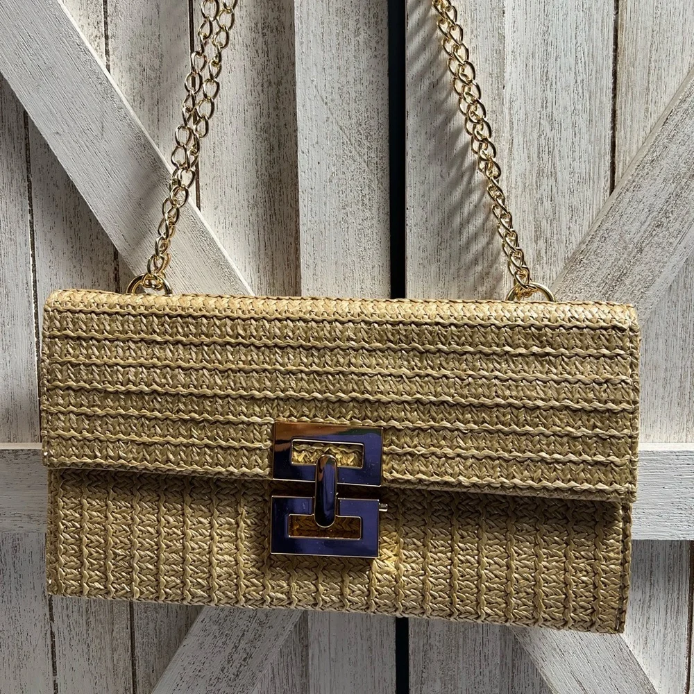 Chic Woven Clutch with Gold Chain